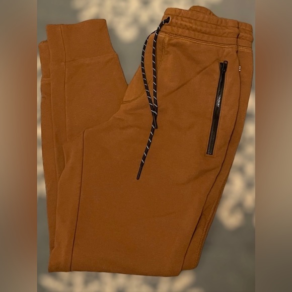 American Eagle Outfitters Other - American Eagle Men’s jogger pants. Size Xs.